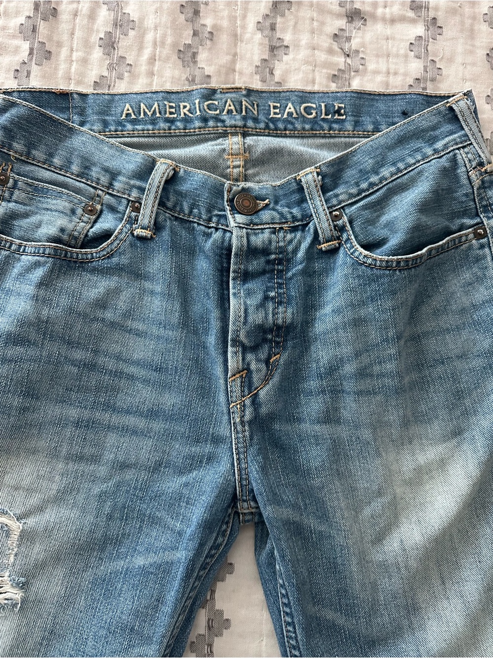 American Eagle Outfitters Light Wash women’s bootcut Jeans